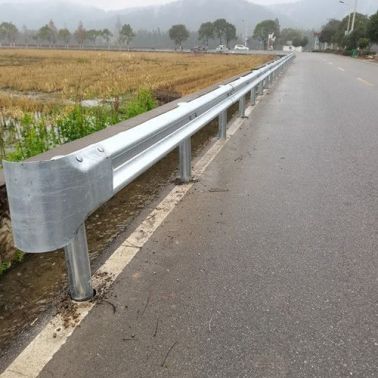 甘肅天水秦安縣公路波形梁護欄板廠家批量價格